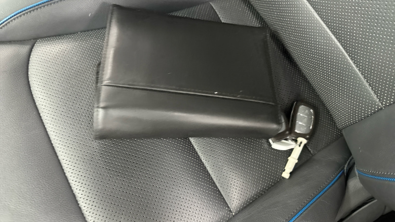 Hyundai IONIQ 1.6 GDi Hybrid Premium SE 5dr DCT Hybrid Hatchback